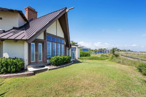Pelican Watch villa by Peace Vacations